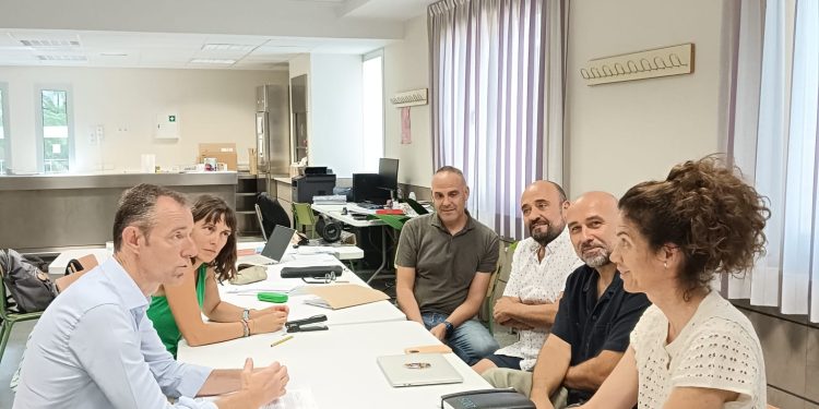 Educación garantiza la vuelta al cole en los centros afectados por la riada