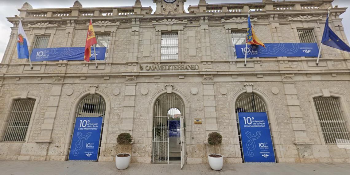 El Consell refuerza su apoyo a Casa del Mediterráneo con 200.000 euros para actividades en 2025