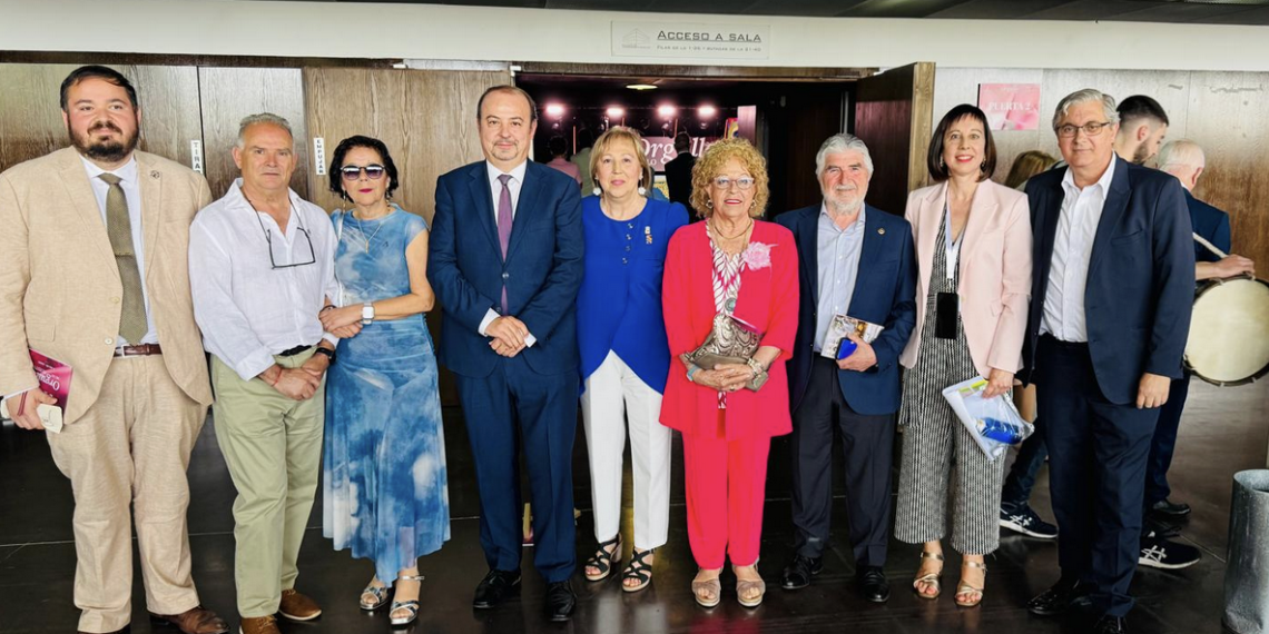 La Federación Manchega en Valencia arranca el Año Albacete con sus Distinciones 2025