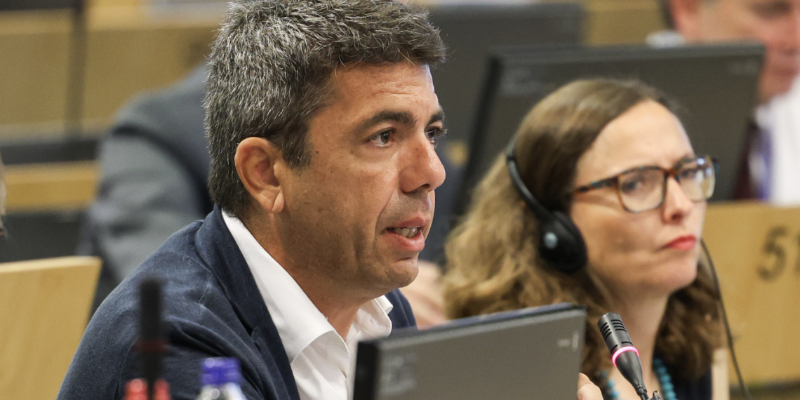 Mazón solicita a Europa ayudas para el enoturismo como medio para mejorar la competitividad del sector del vino