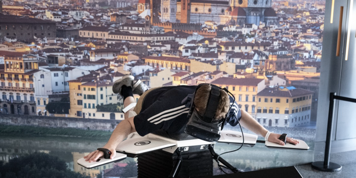 El Museo de las Ciencias permite sobrevolar Florencia con un simulador de realidad virtual