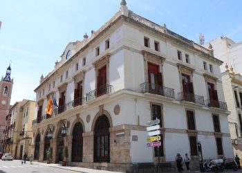 Sagunto refuerza la lucha contra el calor con una red de más de 20 refugios climáticos