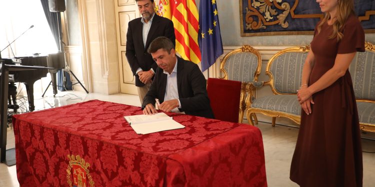 La Serra Grossa de Alicante se transforma en un gran parque natural con nuevas mejoras y mayor protección