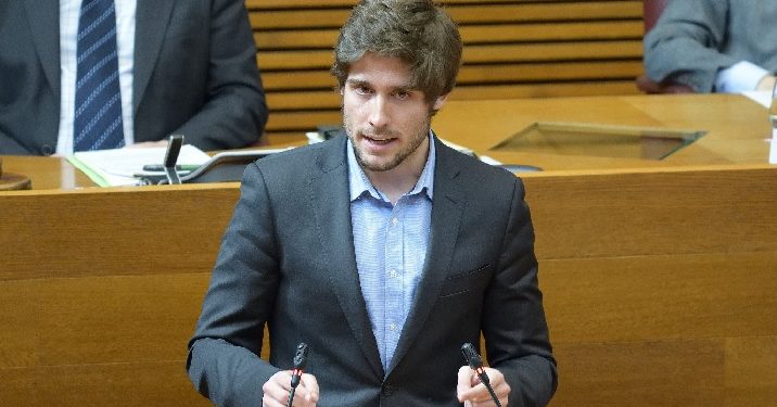 Juan Carlos Caballero: «La izquierda no defiende la cultura, solo quiere dirigirla”