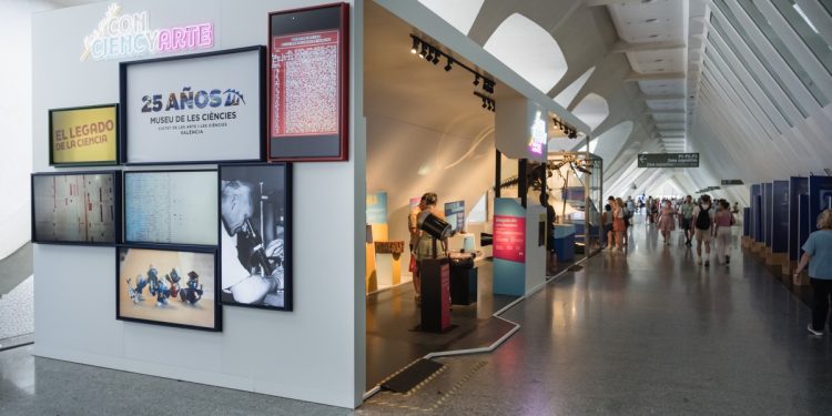El Museu de les Ciències muestra un escaparate de sus principales contenidos en la nueva exposición ‘Nos gusta Conciencyarte’