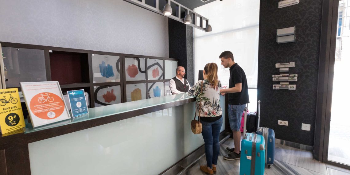 Los hoteles de la Comunitat Valenciana registran récord histórico en junio con 3,2 millones de pernoctaciones, un 2,9 % más que en 2024