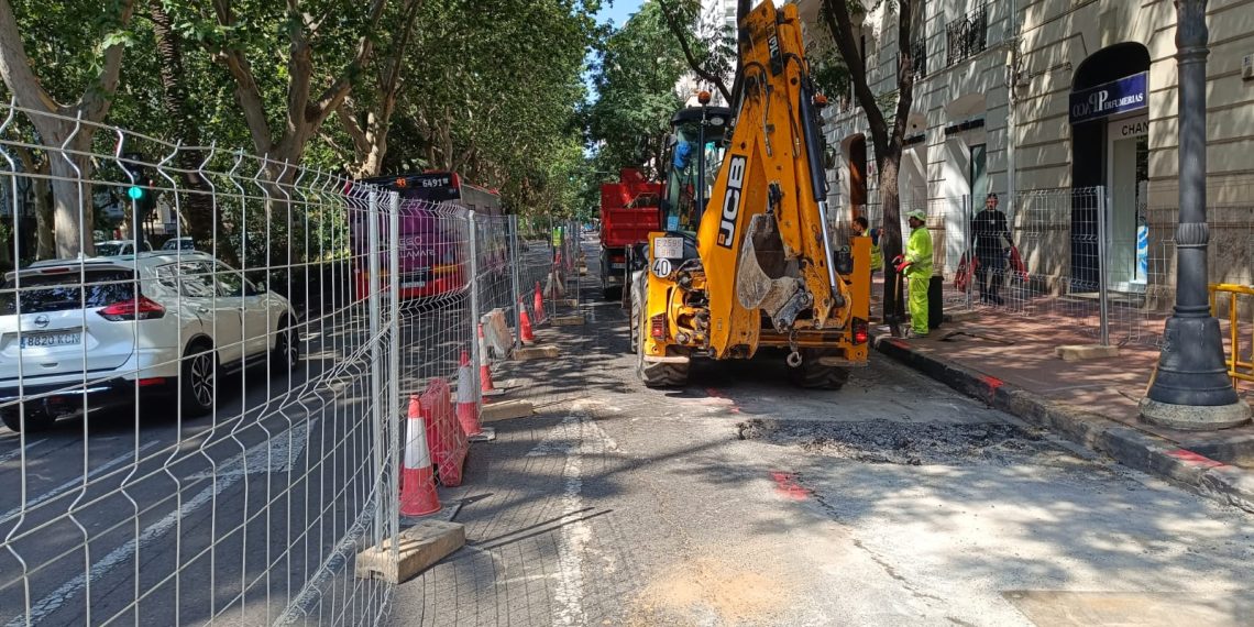 Valencia renueva el colector de la Gran Vía Marqués del Túria antes del asfaltado para evitar costes y molestias