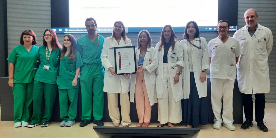 El Hospital de Elche revalida la certificación de excelencia en la atención a pacientes con Enfermedad Inflamatoria Intestinal