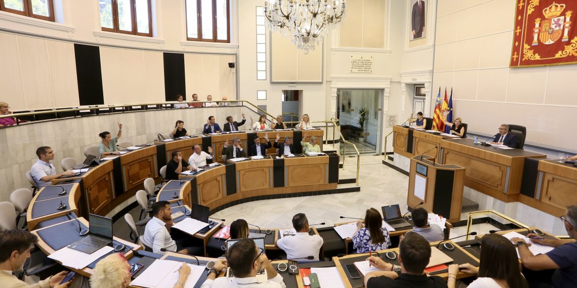 La Diputación de Alicante destina 2,3 millones a servicios sociales municipales en 2025