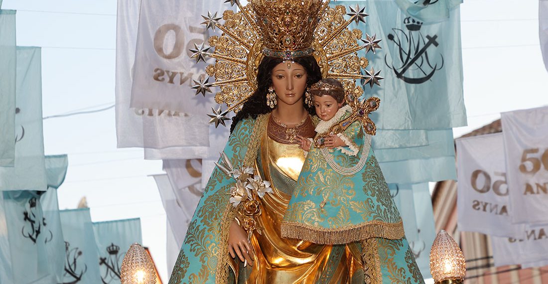 La imagen peregrina de la Virgen de los Desamparados visita L’Eliana