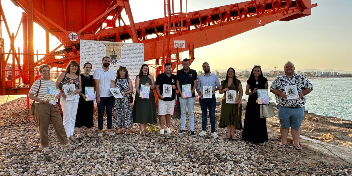 Sagunto presenta el libro oficial de sus fiestas patronales en el Pantalán de Puerto