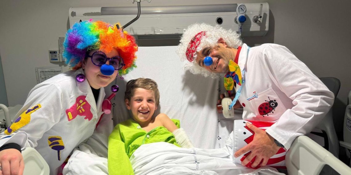 «El ángel de Javi»: una carrera contrarreloj para salvar a un niño de 8 años con una enfermedad ultra rara