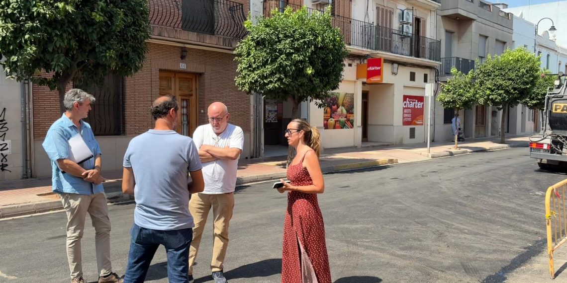 Museros reasfalta cuatro calles para mejorar la seguridad vial