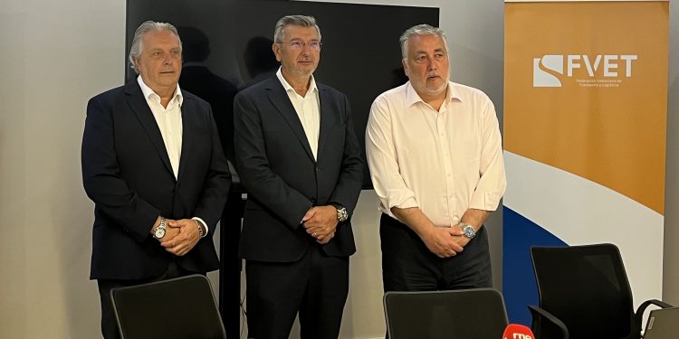 El 45% del transporte valenciano sigue afectado por las consecuencias de la DANA