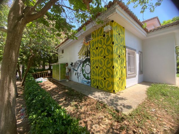 Fachada chalet parque del oeste