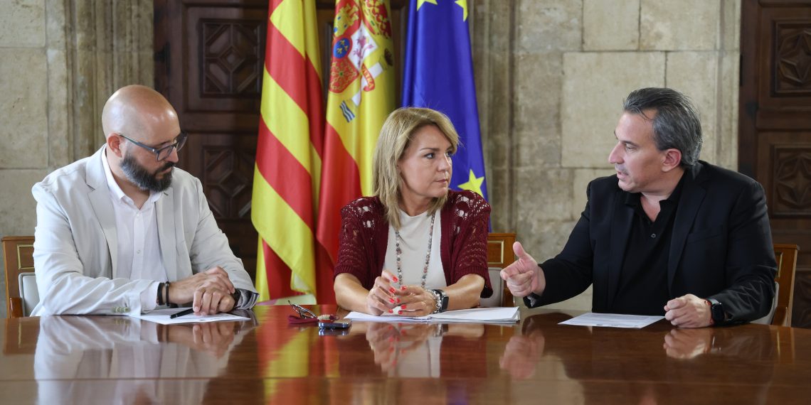 Susana Camarero anuncia la adhesión de la Federación de Ocio y Turismo al Carnet Jove lo que permitirá disfrutar de nuevas ventajas a miles de jóvenes