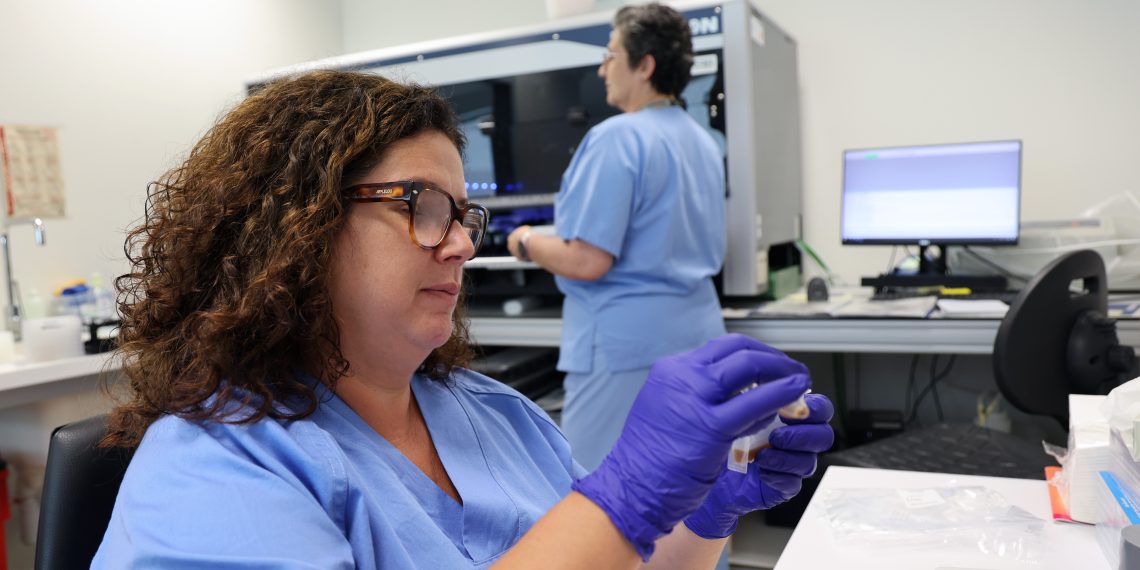 Sanidad designa a La Fe como unidad de referencia para el Test Prenatal No Invasivo