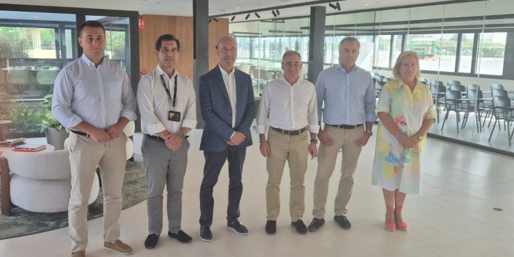 El Conseller Barrachina destaca el liderazgo agroalimentario de la Comunitat Valenciana