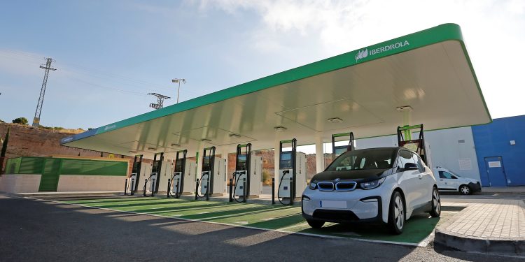 Iberdrola refuerza su liderazgo con 475 puntos de recarga rápida en la Comunitat Valenciana