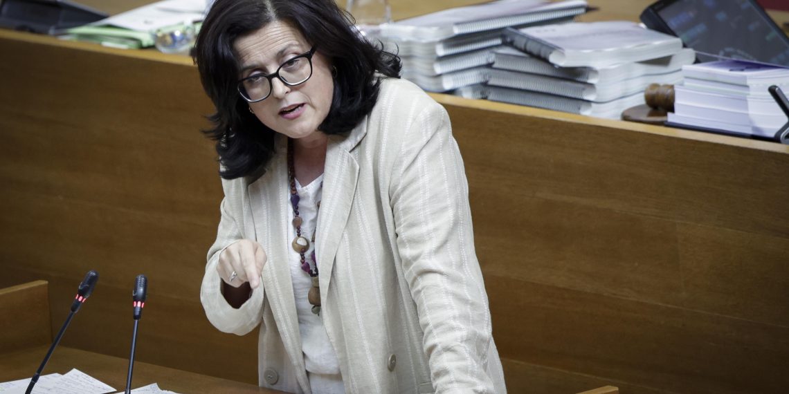 Nieves Martínez: “Para el PP un paciente no es un número, nuestra máxima prioridad es salvar vidas y eso es lo que hace el Consell”