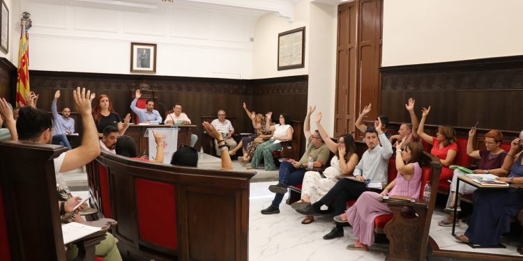 Sagunto reclama ayudas urgentes tras el desastre agrícola causado por la tormenta