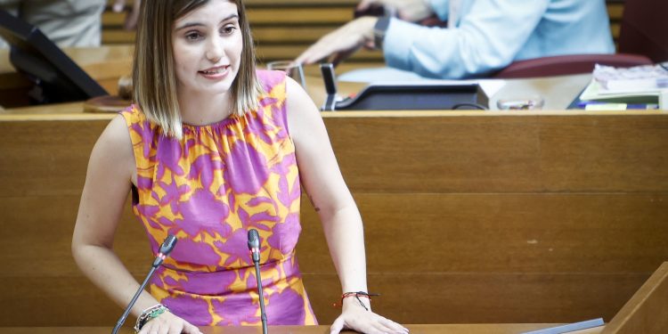Lucía Peral: «Miles de jóvenes se benefician de las ayudas para la vivienda en la Comunitat Valenciana gracias a las medidas adoptadas por el Consell de Mazón»
