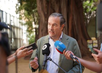 El PPCV acusa a Compromís de “excesos con la caja fija” y recuerda la falta de transparencia de Baldoví