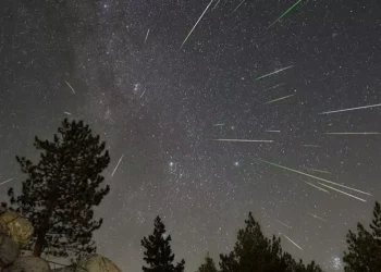 ¿A qué hora son las Perseidas 2025? Fechas, horarios y cómo ver las Lágrimas de San Lorenzo, uno de los espectáculos naturales más esperados del verano en Castellón, Valencia y Alicante
