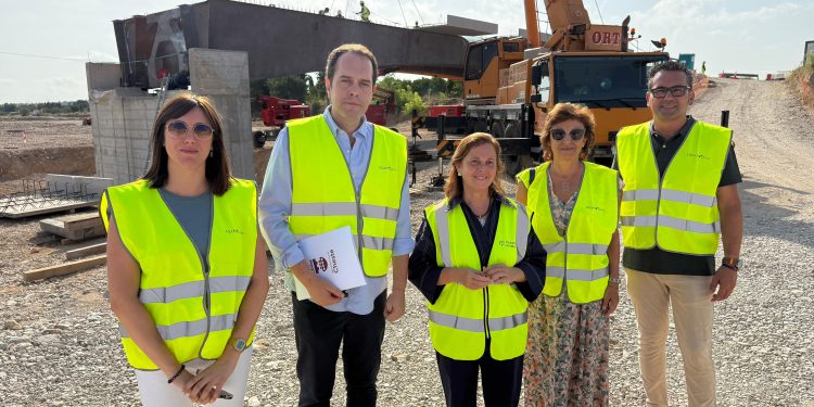 El nuevo puente de Chiva encara su recta final: apertura prevista antes del GP de motociclismo