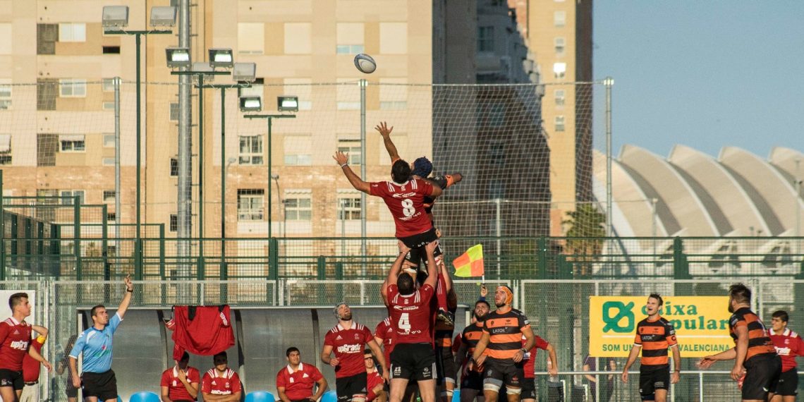 41 entidades deportivas de la ciudad de València gestionarán 25 instalaciones deportivas gracias a las autorizaciones demaniales