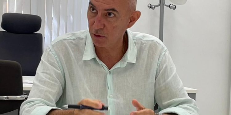 Valencia y la Universitat de Valencia crean una Cátedra para impulsar el emprendimiento