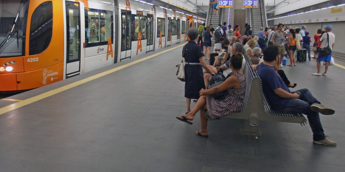 El TRAM d’Alacant transporta a 1,6 millones de usuarios en agosto