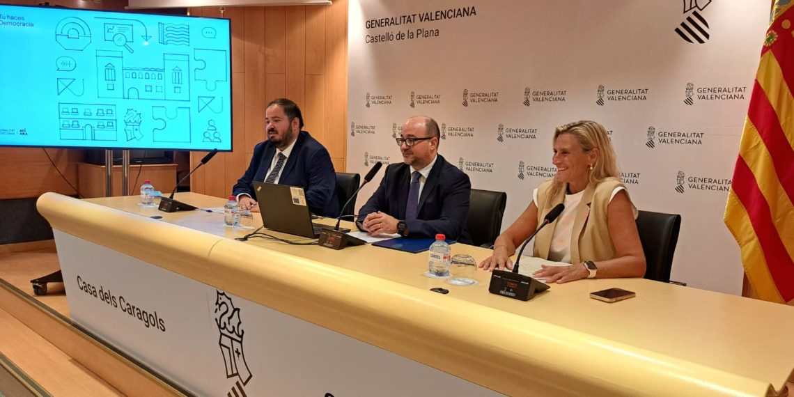 ‘Tú haces Democracia’: la Generalitat acerca la política valenciana a estudiantes