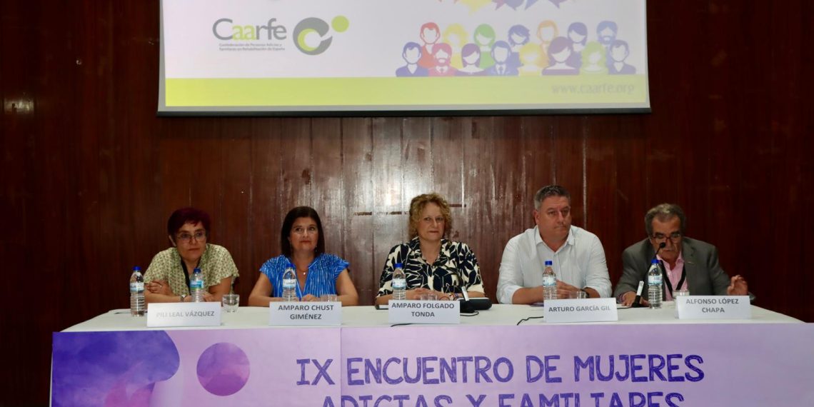 Torrent acoge la ‘IX Edición del Encuentro de Mujeres Adictas en Rehabilitación y Familiares de CAARFE