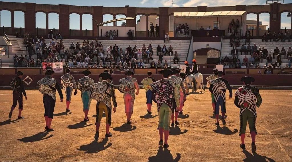 À Punt aumenta un 40% la audiencia de verano gracias al fútbol, los informativos, las fiestas y los toros