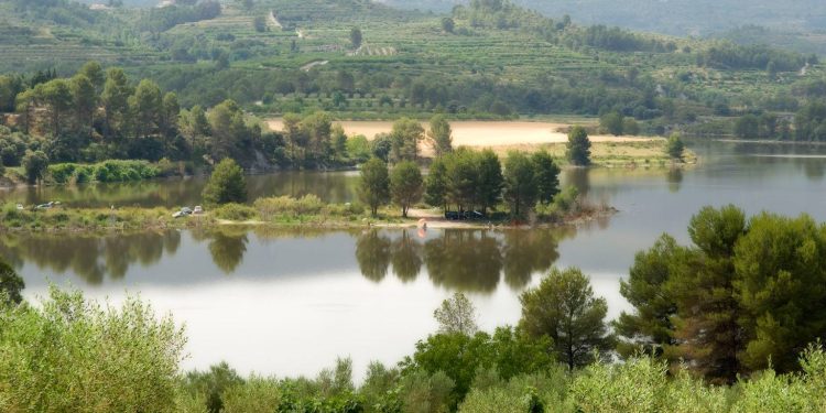 La Diputación destina 325.000 euros para conservar senderos y parajes de la provincia