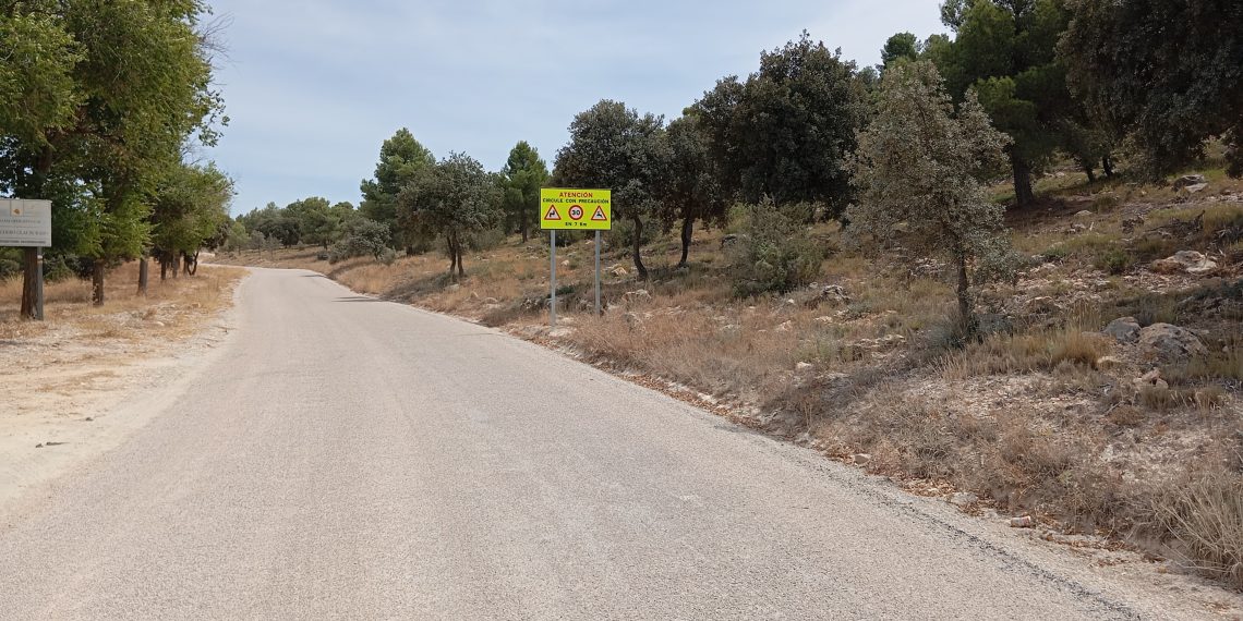 La Diputación de Valencia invierte dos millones en mejorar caminos de interés territorial en la Serranía, Utiel-Requena y el Camp de Túria