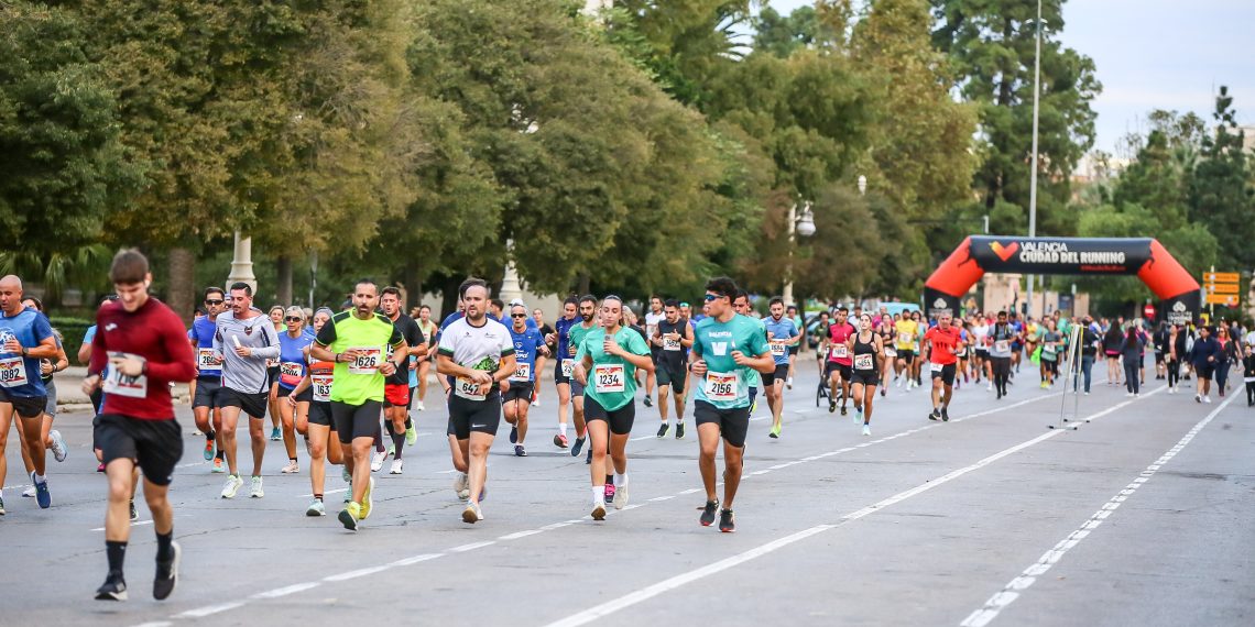 Un mes para la gran cita solidaria y deportiva: “Valencia contra el Cáncer”