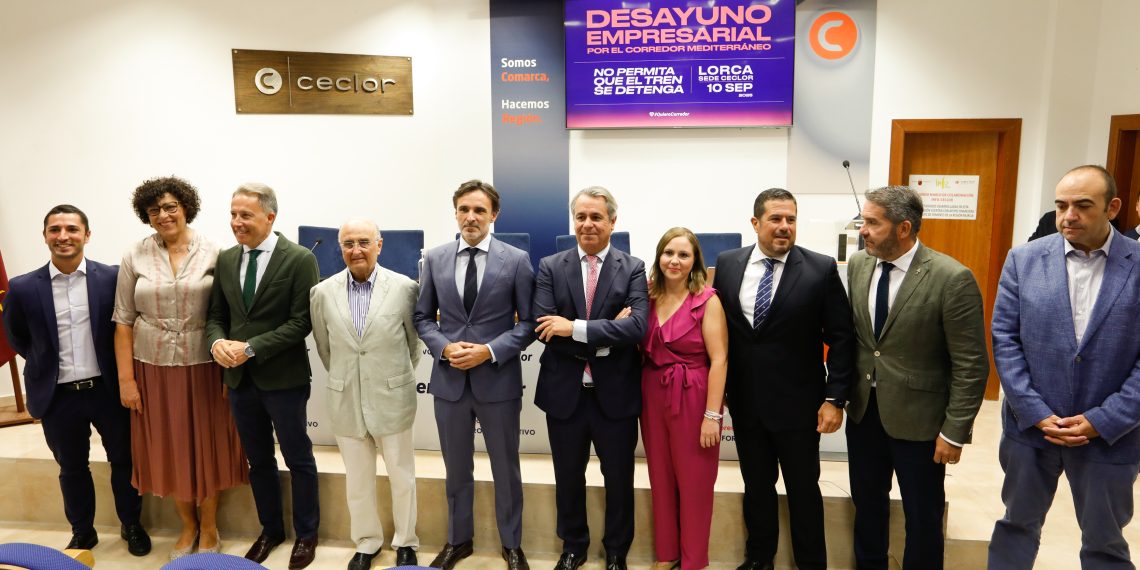 El Movimiento #QuieroCorredor celebra en Lorca su segundo desayuno empresarial de 2025, centrado en los tramos críticos de la Región de Murcia.