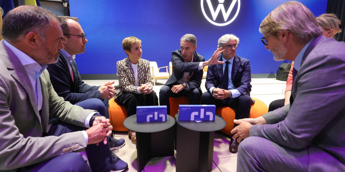 La Generalitat reclama a la Unión Europea una "transición realista" e inversiones ajustadas para el sector de la automoción
