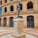 Valencia repone las esculturas taurinas de Montoliu y Granero en la calle Xàtiva