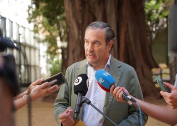 Fernando Pastor “es indignante y vergonzoso que pedro Sánchez continúe al frente de un país en el que no cree”