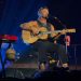 Xavier Rudd conquista el Roig Arena