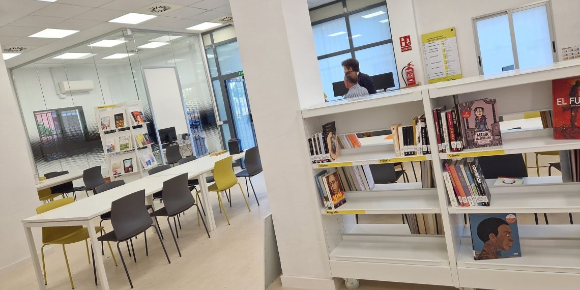 Valencia dota a las bibliotecas municipales con más de 20.000 nuevos libros en un año