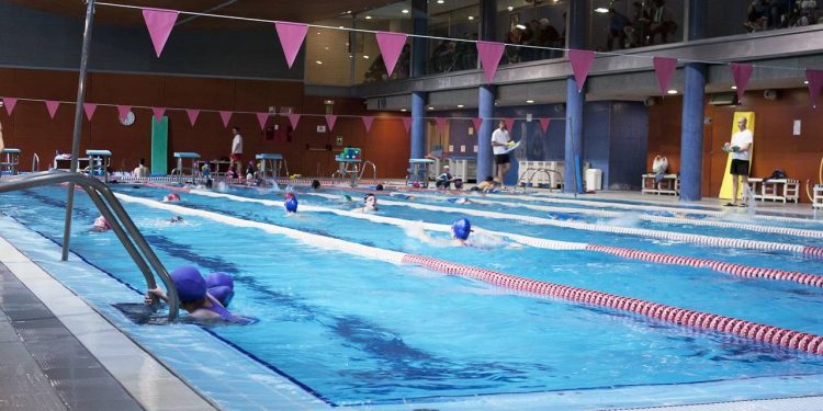 Valencia renueva la piscina del Complejo Deportivo-Cultural de La Petxina