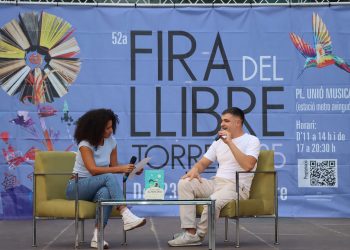 Magia, hechizos, varitas, mandrágoras y libros monstruosos llegan a la Plaza de la Unión Musical, que abre sus puertas al Colegio Hogwarts