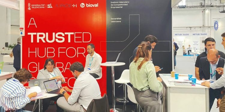 Ivace+i Internacional y Bioval impulsan la presencia de la biotecnología valenciana en Biospain