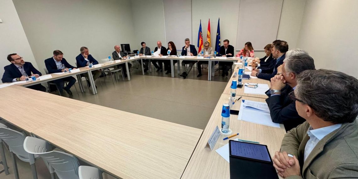 Martínez Mus destaca el avance de las obras logísticas y la coordinación institucional en el área metropolitana de Valencia