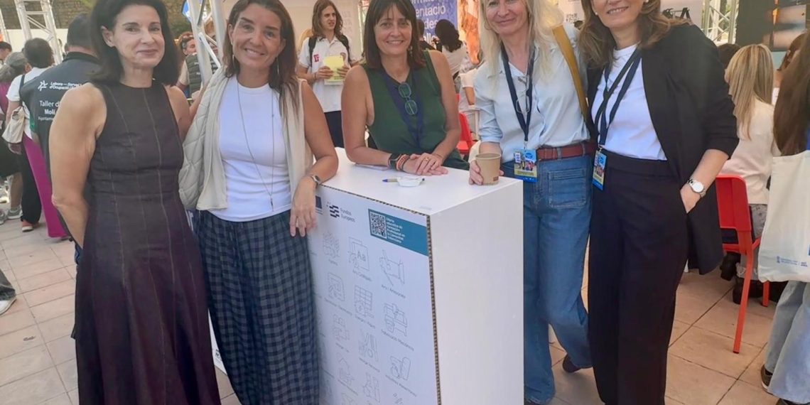 Ruth Merino subraya el papel de Plaça Europa para acercar la Unión Europea a la juventud valenciana