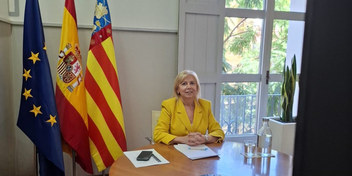 La directora general del IVASS, María José Rico, durante su intervención en la reunión internacional ‘Ciudades Inclusivas para Familias Sostenibles’, celebrada en Buenos Aires.